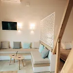 Di Vino Villa *